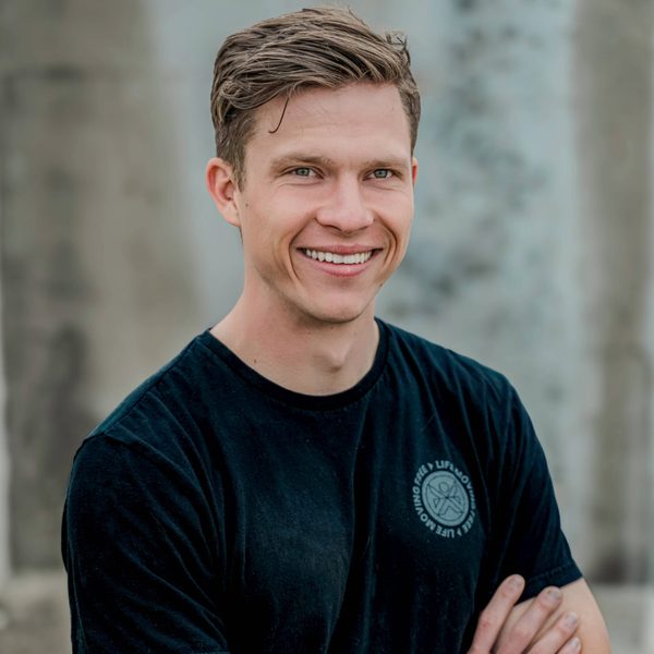 Dr. Justus Kauffman